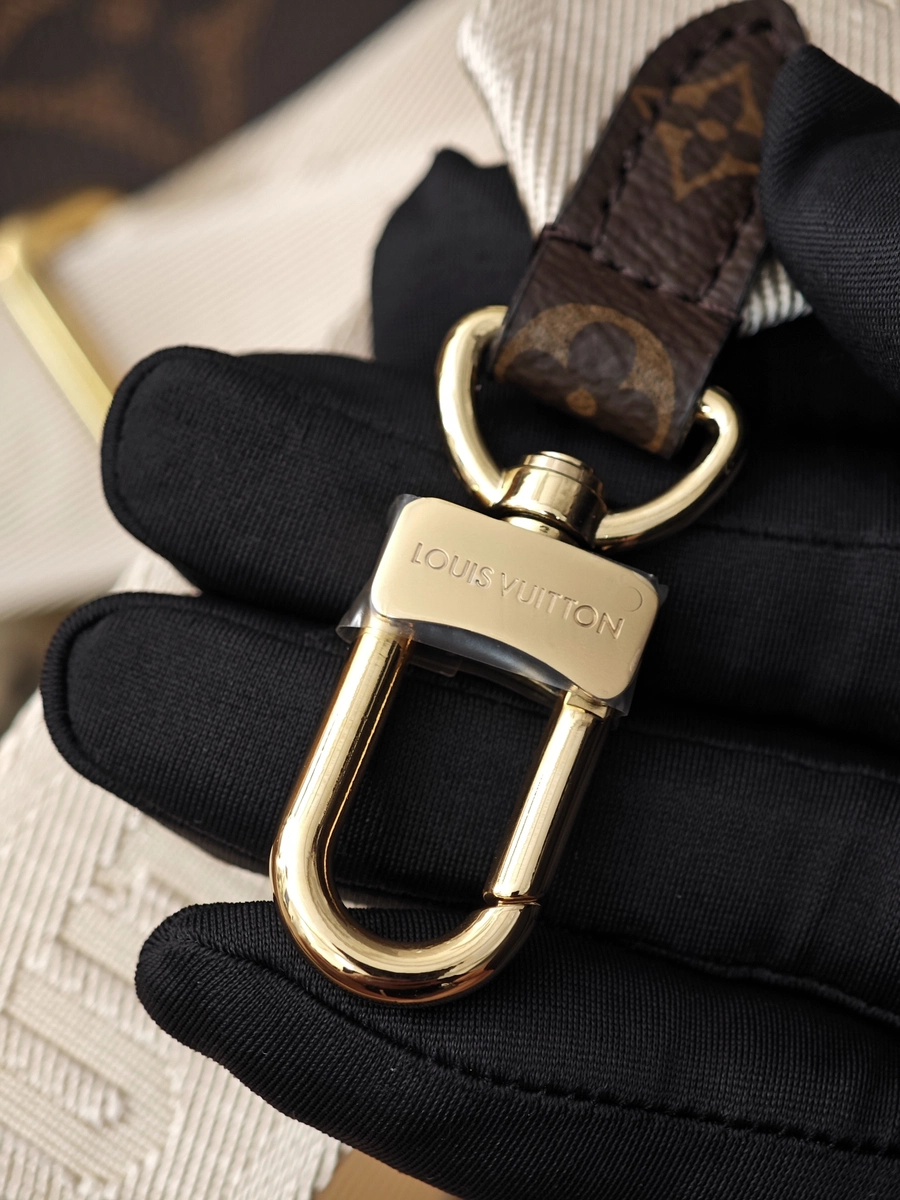 LV OnTheGo East West Monogram手提包 肩帶托特包-M46653 32 LV OnTheGo East West Monogram手提包 肩帶托特包-M46653