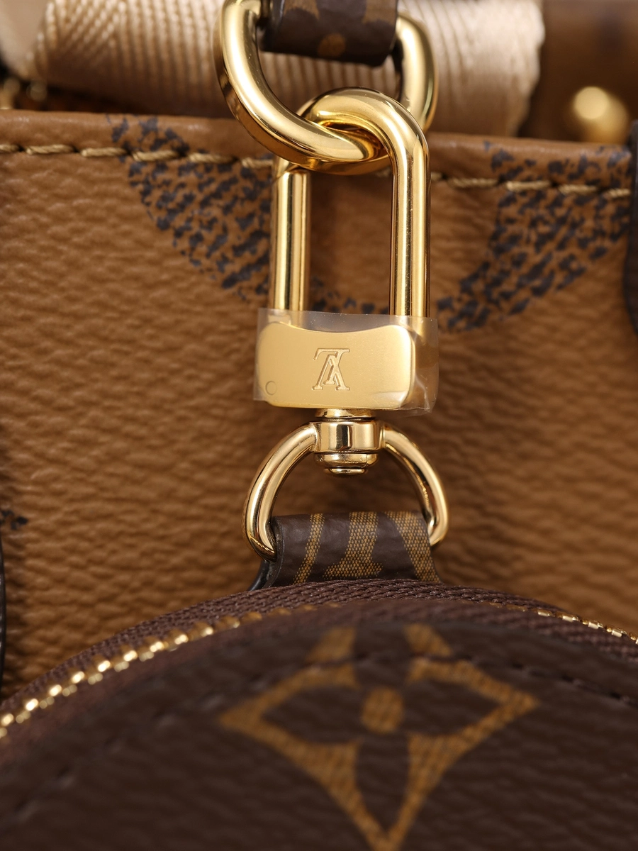 LV OnTheGo East West Monogram手提包 肩帶托特包-M46653 40 LV OnTheGo East West Monogram手提包 肩帶托特包-M46653