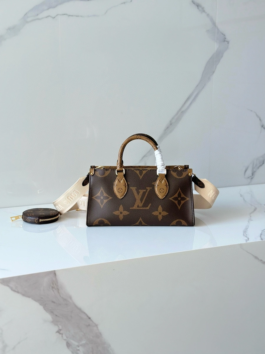 LV OnTheGo East West Monogram手提包 肩帶托特包-M46653 2 LV OnTheGo East West Monogram手提包 肩帶托特包-M46653