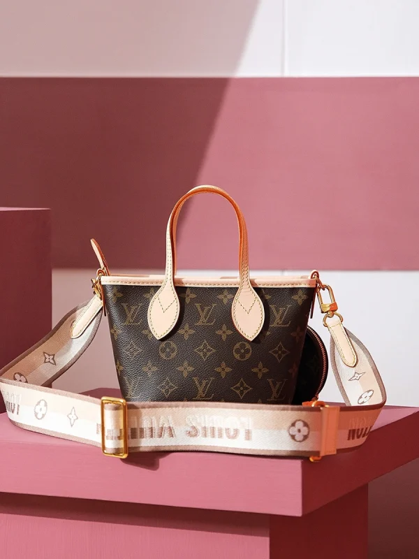 LV Neverfull Monogram 雙手柄 斜挎大肩帶 BB包 -M46705：圖片 4