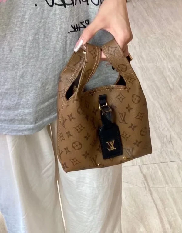 LV Atlantis BB Monogram 購物包包包-M46816：圖片 10
