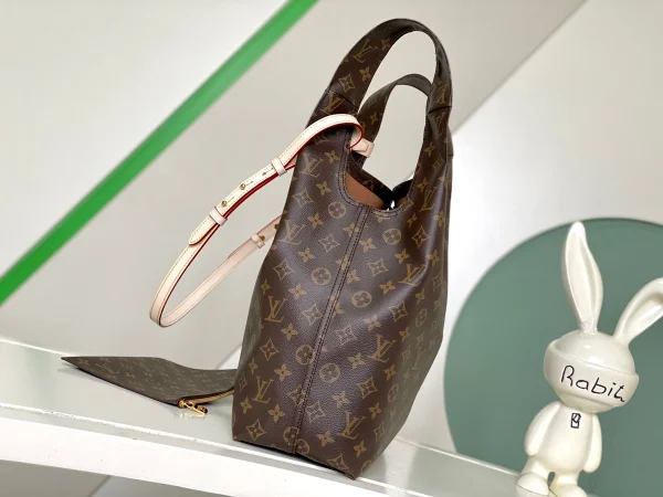 LV Atlantis GM Monogram 購物包袋-M46817：圖片 4