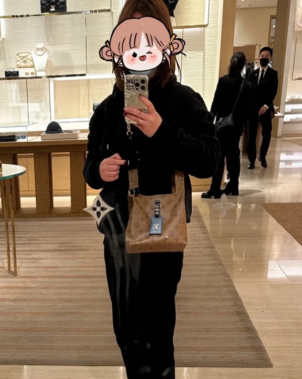 LV Atlantis BB Monogram 購物包包包-M46816：圖片 11