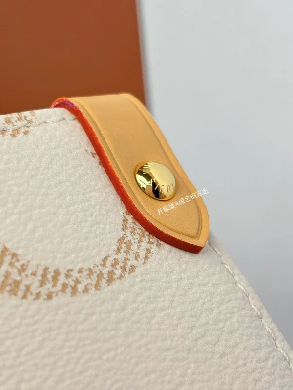 LV OnTheGo MM Monogram 托特包包s-M46912：圖片 21
