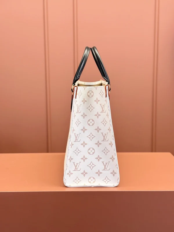 LV OnTheGo MM Monogram 托特包包s-M46912：圖片 10