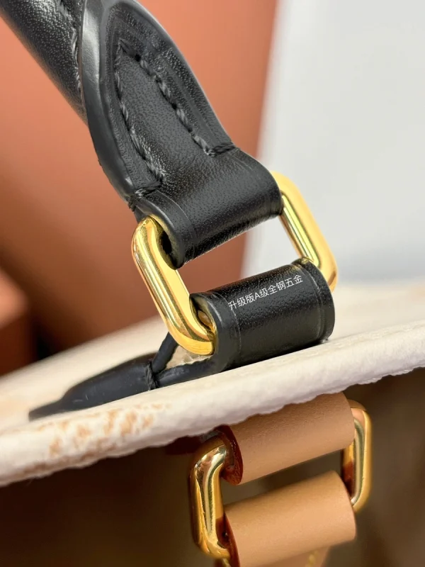 LV OnTheGo MM Monogram 托特包包s-M46912：圖片 15