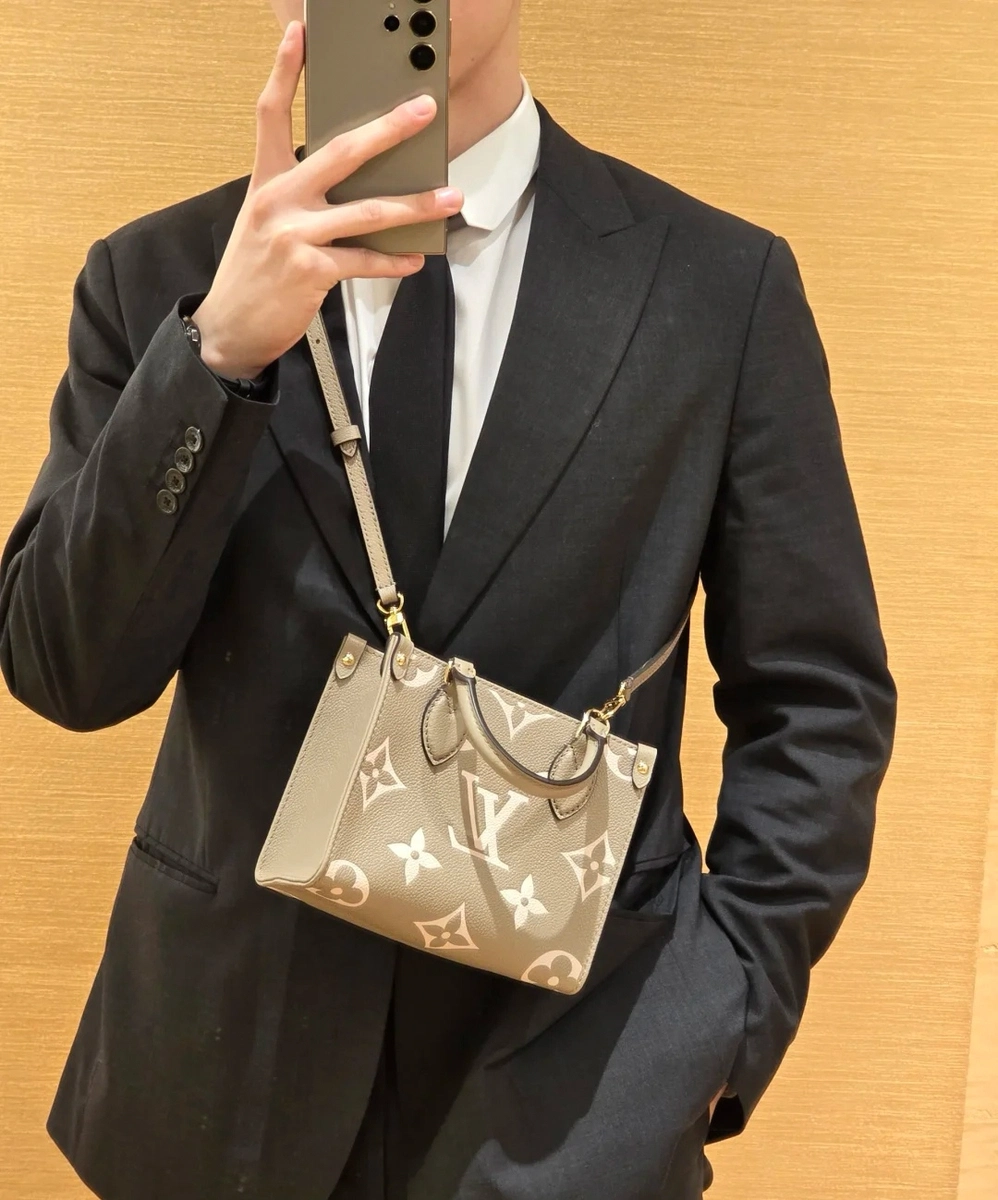 LV OnTheGo BB Monogram EPI 托特包購物包包-M46993 3 LV OnTheGo BB Monogram EPI 托特包購物包包-M46993