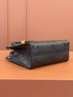 LV OnTheGo BB Monogram EPI 托特包購物包包-M46993：圖片 9