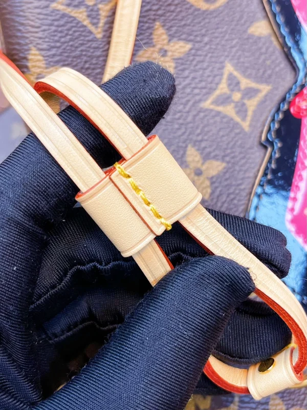 LV Neverfull PM Monogram 兔子貼章  購物托特包包-M47200：圖片 22