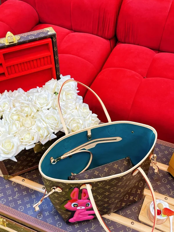 LV Neverfull PM Monogram 兔子貼章  購物托特包包-M47200：圖片 11