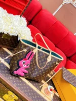 LV Neverfull PM Monogram 兔子貼章  購物托特包包-M47200：圖片 9