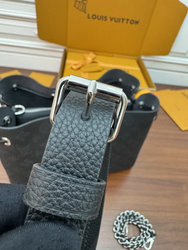 LV Bella 黑色打孔花 雙手提托特包包-M59200：圖片 17