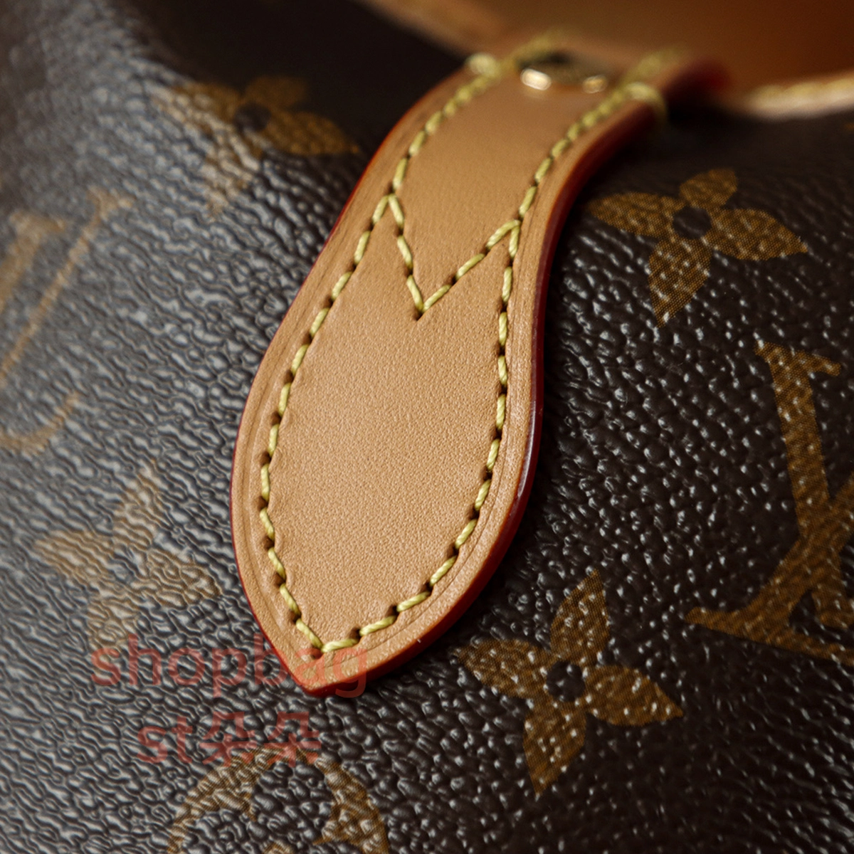 高仿 LV Fold Me Pouch Monogram 隨身包-M80874 16 高仿 高仿精品LV官網 Fold Me Pouch Monogram 隨身包-M80874 實拍照片