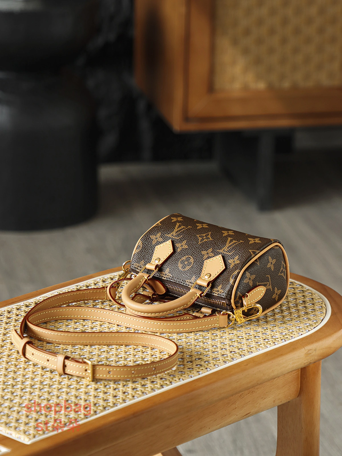 台灣LV Nano Speedy Monogram 迷你波士頓包 旅行包包-M81085 2 LV包包 高仿包 台灣LV 精品包