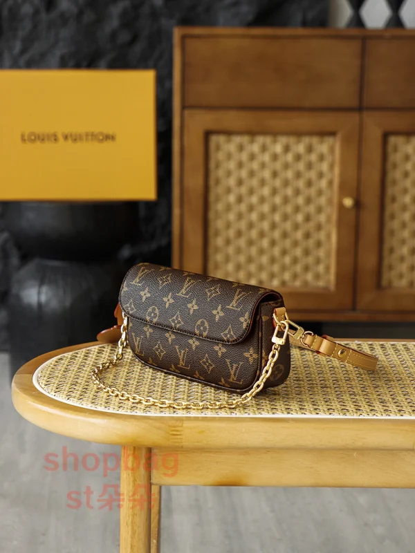 高仿LV 高仿精品 高仿包包
