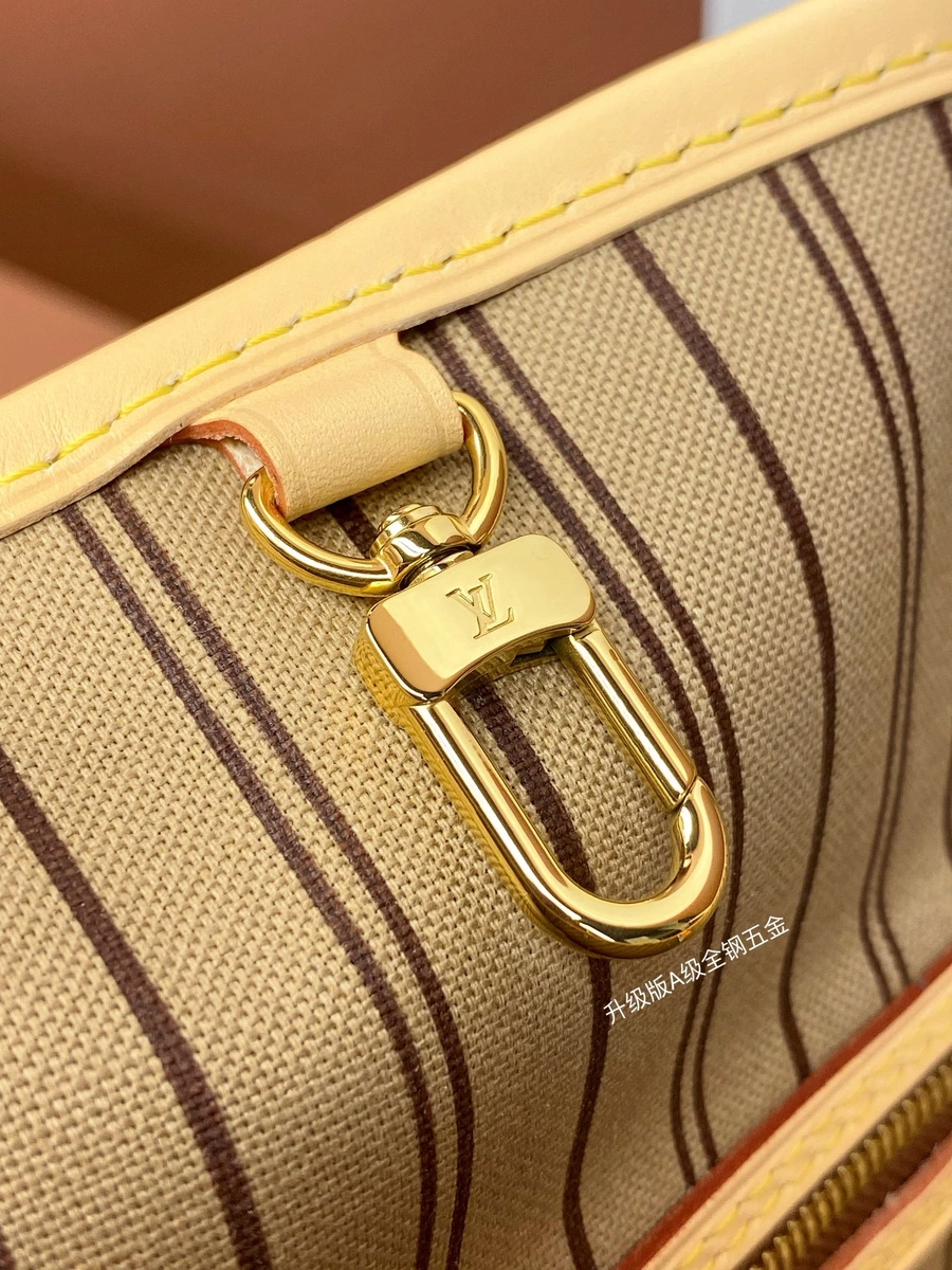 LV Neverfull PM Monogram 托特包包s-M46979 16 LV Neverfull PM Monogram 托特包包s-M46979