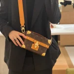 LV Soul Trunk 包 Monogram 斜揹包-M11535：圖片 19