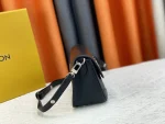 LV Buci Epi 斜背袋-M59386：圖片 4