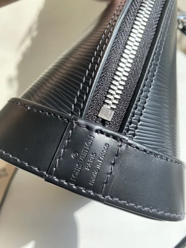 LV Alma BB Epi 貝殼包 -M59217：圖片 10