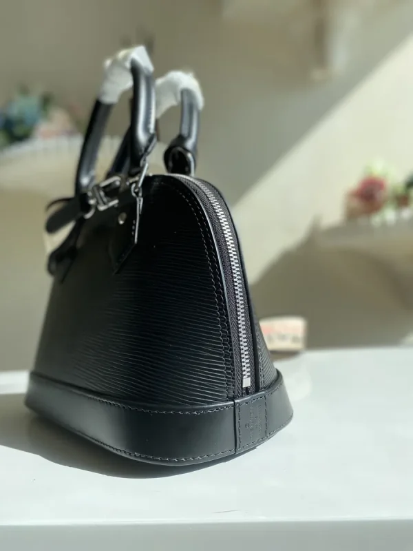 LV Alma BB Epi 貝殼包 -M59217：圖片 3