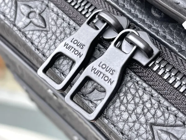 LV Handle Soft Trunk 黑色壓花男士包包-M59163：圖片 9
