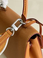 LV Cluny Mini EPI 提花肩帶包包-M58931：圖片 8