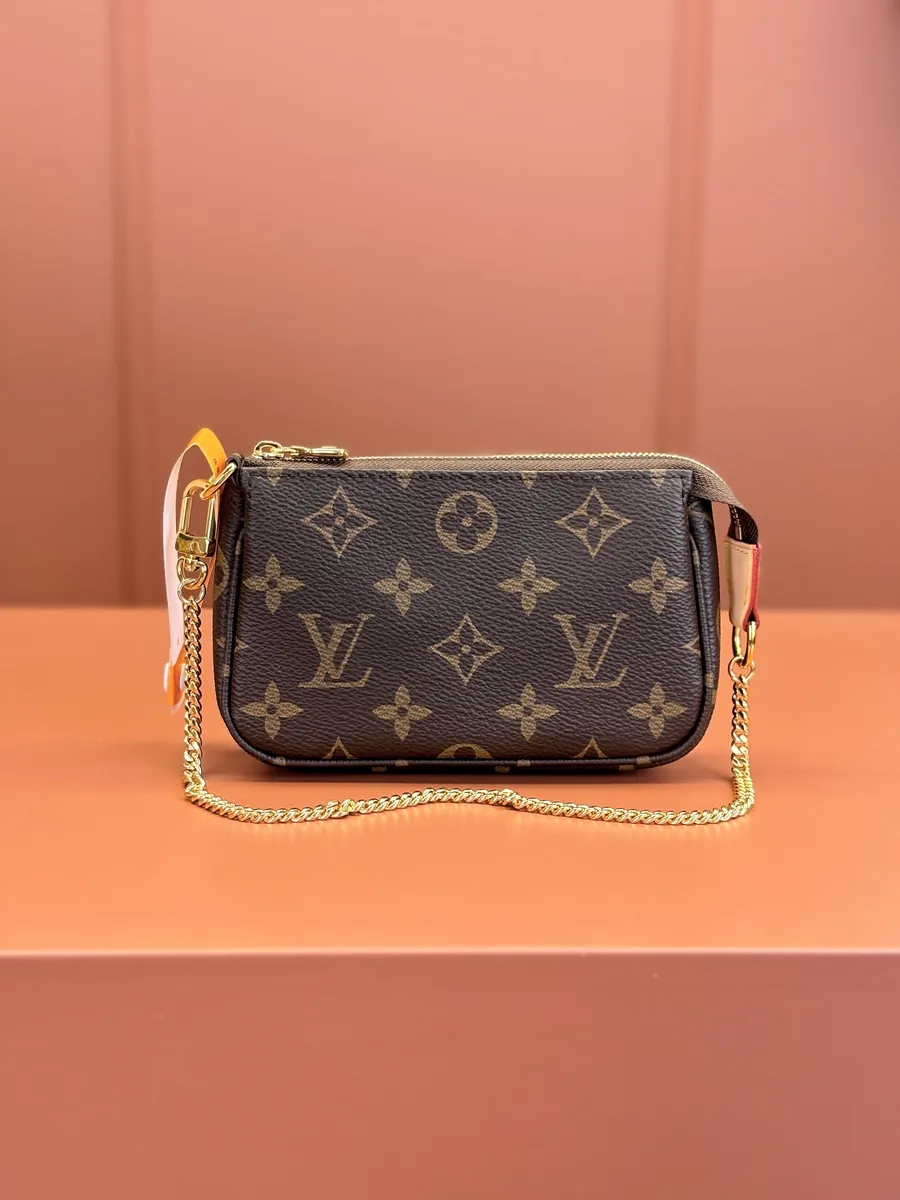 LV Mini Pochette Accessoires Monogram 三合一麻將包-M58009 2 LV Mini Pochette Accessoires Monogram 三合一麻將包-M58009