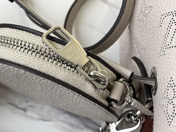 LV Bella Monogram 打孔通花 水桶袋-M57201：圖片 9
