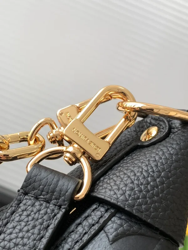 LV Loop Hobo Monogram epi 腋下鏈條包包-M46725：圖片 8