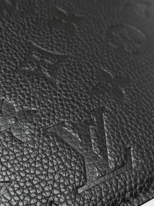 LV Loop Hobo Monogram epi 腋下鏈條包包-M46725：圖片 9