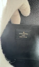 LV Pochette Métis East West Monogram epi包包-M46595：圖片 17