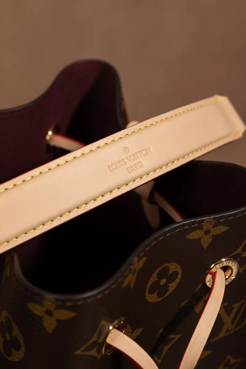 LV Néonoé BB Monogram 小水桶包包-M46581 14 LV Néonoé BB Monogram 小水桶包包-M46581