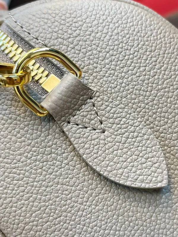 LV Speedy Bandoulière 20 Monogram 壓花EPI皮革 斜揹包-M46575：圖片 15