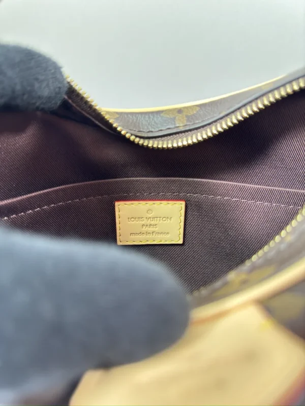 LV 新款 LV RemixCroissant MM Monogram包包-M46828：圖片 38