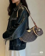 LV 新款 LV RemixCroissant MM Monogram包包-M46828：圖片 9
