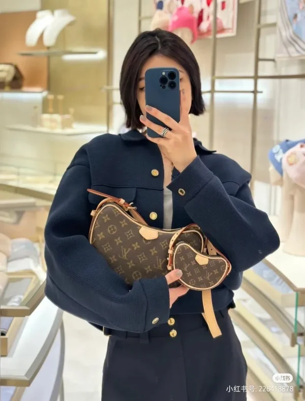 LV 新款 LV RemixCroissant MM Monogram包包-M46828：圖片 12