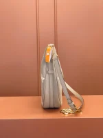 LV Loop Hobo Monogram epi 腋下鏈條包-M46738：圖片 9