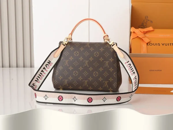 LV Cluny BB Monogram 斜揹包-M46372：圖片 3