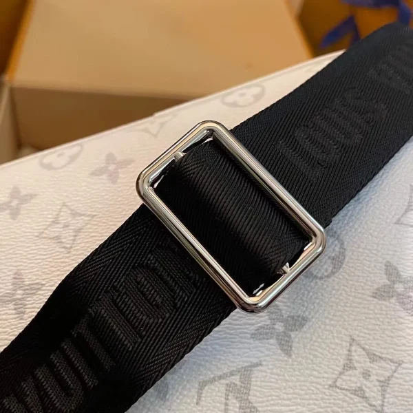 LV Alpha Messenger 男士白色印花相機袋-M31069：圖片 9