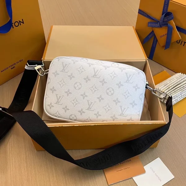 LV Alpha Messenger 男士白色印花相機袋-M31069：圖片 4