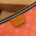 LV LV Moon 男士橙色印花斜揹包-M31029：圖片 9