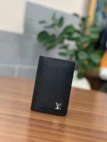 LV 袋裝萬用錢包-M30283：圖片 2