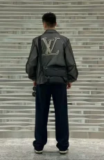 LV Messenger Voyager PM Monogram 黑色 斜揹包-M25121：圖片 2