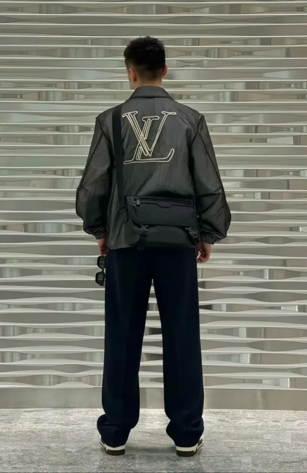 LV Messenger Voyager PM Monogram 黑色 斜揹包-M25121：圖片 2