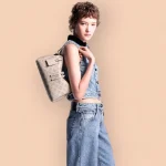 LV Hand It All PM Mahina小牛皮 鏈條包 斜揹包-M24255：圖片 11