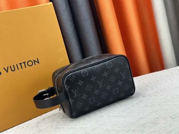 LV Locker Dopp Kit 黑花男士化妝包-M83113：圖片 5