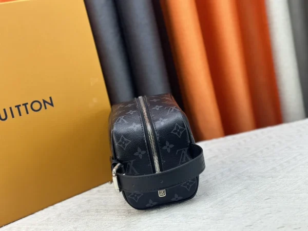 LV Locker Dopp Kit 黑花男士化妝包-M83113：圖片 2