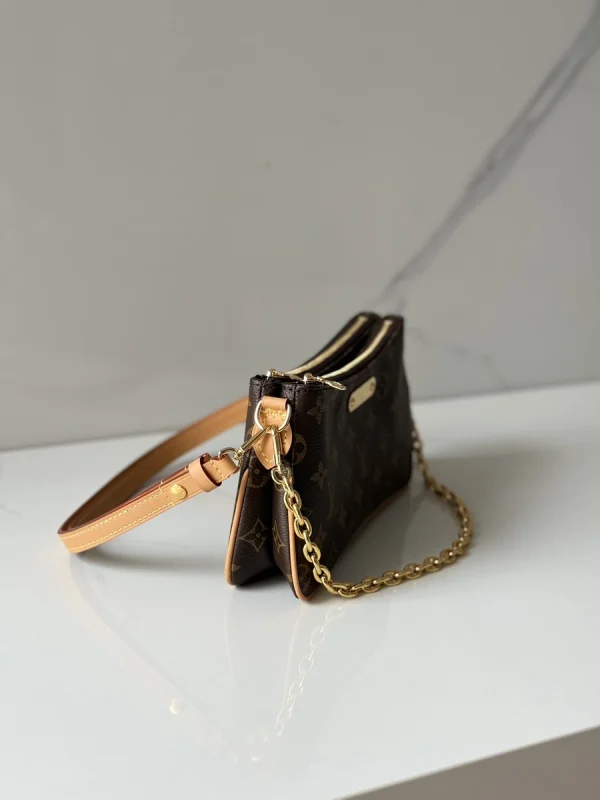 LV獨家預售Liv Pochette Monogram 鏈條麻將包-M83008：圖片 4