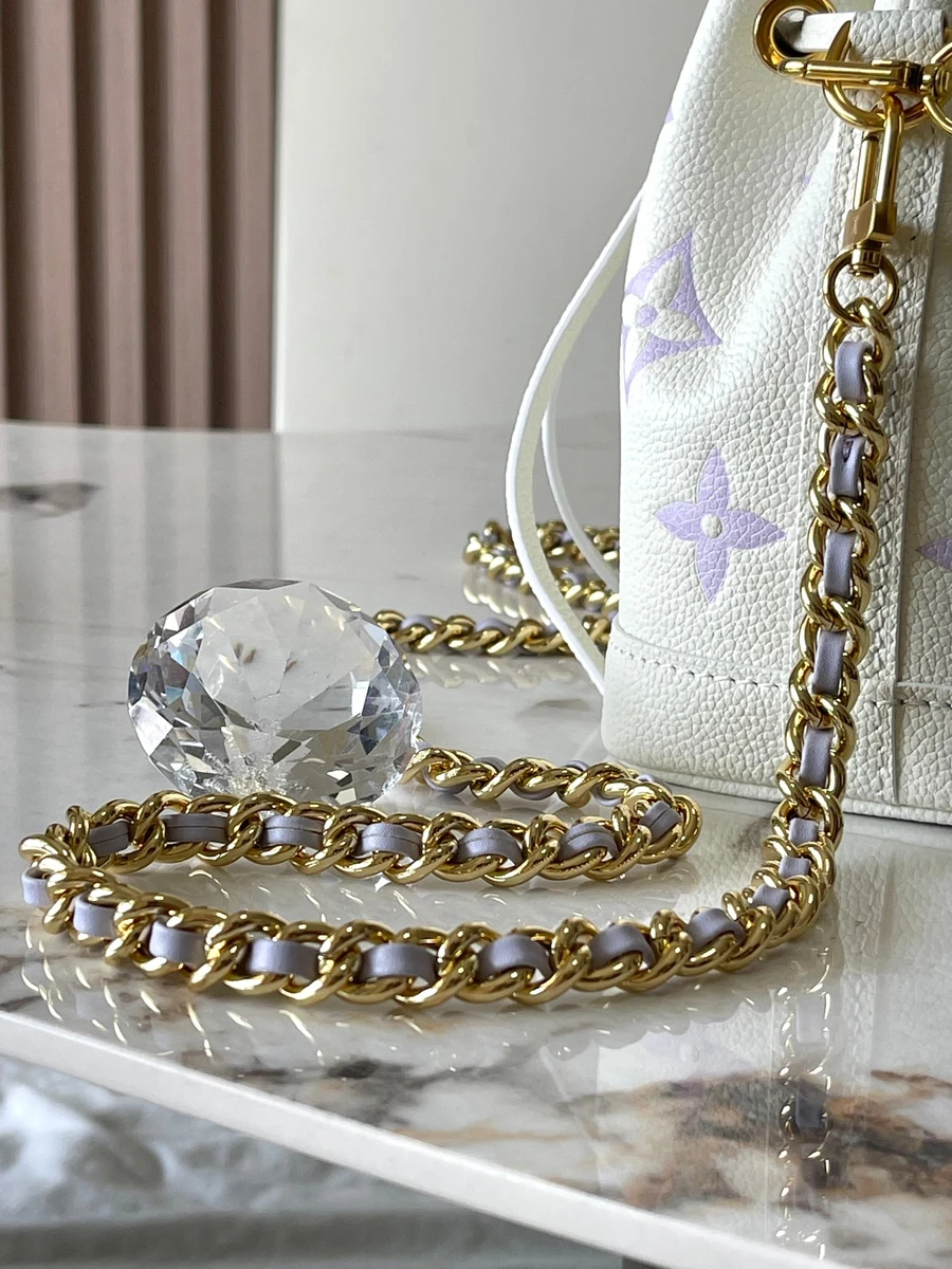 LV Nano Noé Monogram 水桶包包包-M82933 21 LV Nano Noé Monogram 水桶包包包-M82933