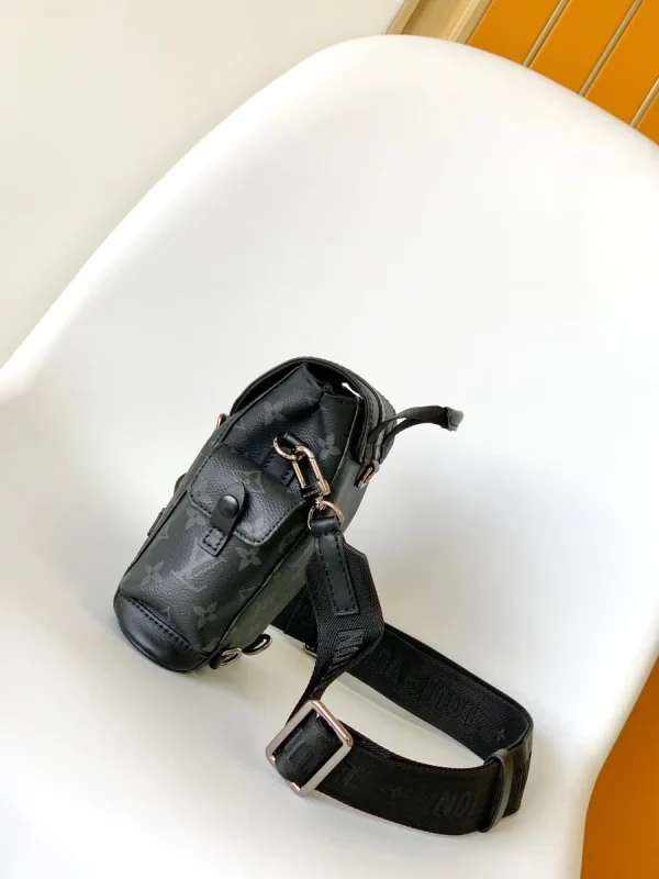 LV Nano Christopher 男士迷你斜揹包 斜挎包-M82769：圖片 3
